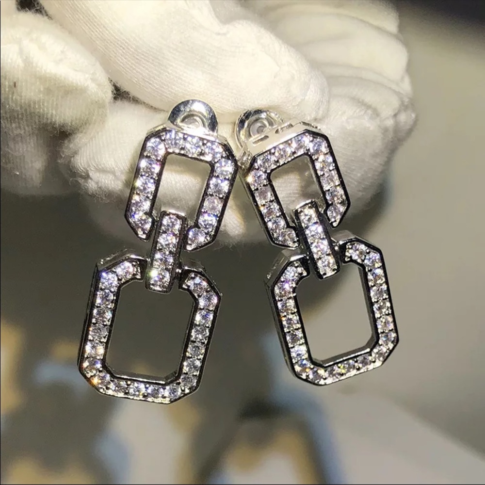 *NEW*Silver Square Shape Diamond Stud Earrings - Picture 5 of 6